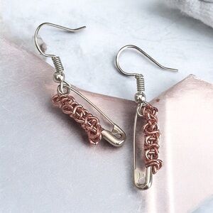 5 For $25💫Ultrafeminine Punk Safety Pin  Dangles Earrings